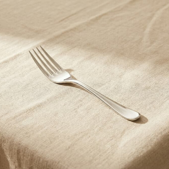 Dessert fork hire for event dining in London